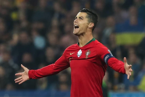 Ronaldo cán mốc 700 bàn thắng trong sự nghiệp. (Nguồn: EPA)