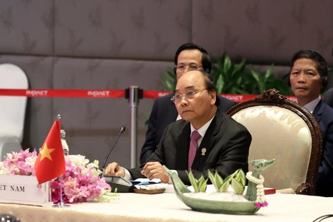 Thủ tướng Nguyễn Xuân Phúc dự Hội nghị Cấp cao ASEAN/Nhật Bản lần thứ 22. (Ảnh: Thống Nhất – TTXVN)