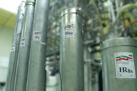Thiết bị làm giàu urani tại nhà máy hạt nhân Nataz, cách thủ đô Tehran, Iran khoảng 300km về phía Nam. (Ảnh: AFP/TTXVN)