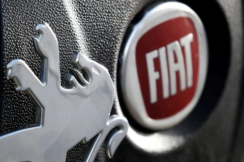 PSA và Fiat Chrysler thông qua thương vụ sáp nhập. (Nguồn: Reuters)