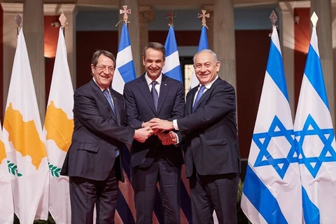 Israel, Hy Lạp và Cyprus ký thỏa thuận để kéo dài hệ thống đường ống dẫn khí đốt. (Nguồn: gtp.gr)