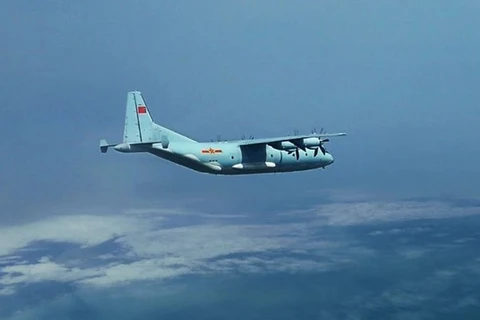 Một máy bay quân sự Trung Quốc. (Nguồn: newsbeezer)