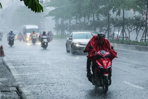Các khu vực trên cả nước có mưa và dông, đề phòng thời tiết nguy hiểm