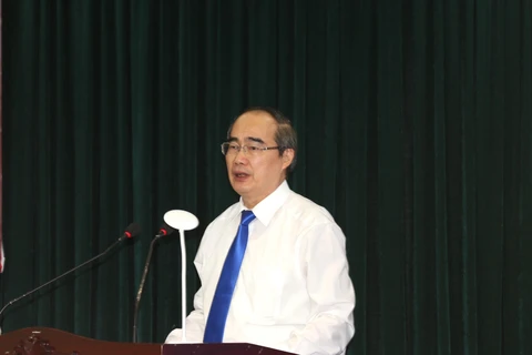 Bí thư Thành ủy Thành phố Hồ Chí Minh Nguyễn Thiện Nhân phát biểu tại hội nghị. (Ảnh: Trần Xuân Tình/TTXVN)