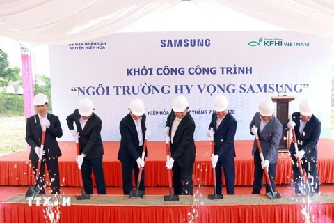 Lễ khởi công xây dựng Ngôi trường Hy vọng SamSung tại Bắc Giang. (Ảnh: Đồng Thúy/TTXVN)