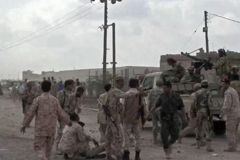 Yemen: Doanh trại quân đội bị tấn công, nhiều binh sỹ thương vong