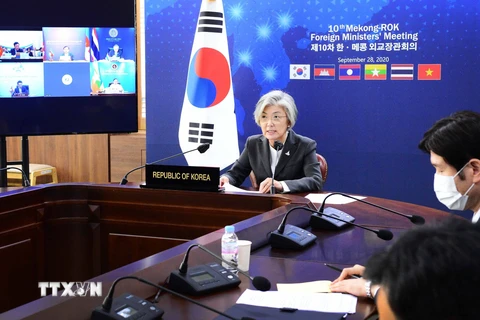 Ngoại trưởng Hàn Quốc Kang Kyung-hwa phát biểu tại hội nghị trực tuyến Bộ trưởng Ngoại giao Hàn Quốc-Mekong lần thứ 10 diễn ra chiều 28/9. (Ảnh: TTXVN phát)