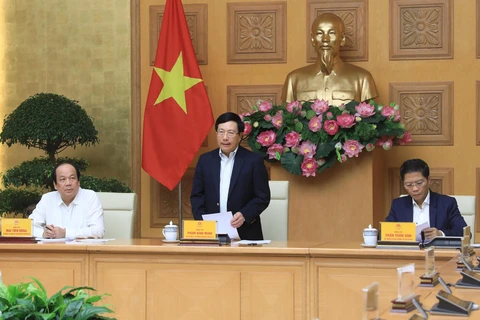 Phó Thủ tướng, Bộ trưởng Bộ Ngoại giao Phạm Bình Minh phát biểu khai mạc phiên họp thứ 6 Ủy ban Quốc gia ASEAN 2020. (Ảnh: Lâm Khánh/TTXVN)