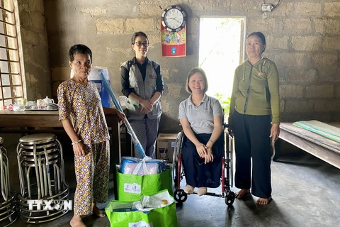 Hỗ trợ người khuyết tật tỉnh Thừa Thiên-Huế sớm ổn định sau bão lũ