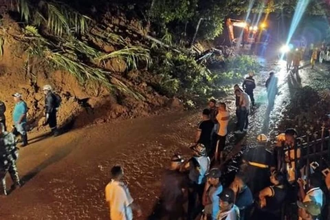 Lở đất do mưa lớn ở Colombia, nhiều người thiệt mạng và mất tích