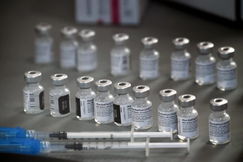 Vắcxin ngừa COVID-19 của Pfizer/BioNTech. (Ảnh: AFP/TTXVN)