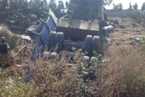 Tai nạn giao thông thảm khốc tại Nigeria, ít nhất 12 người thiệt mạng