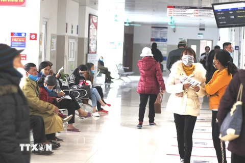Ninh Bình: Số người nhập viện tăng đột biến do ảnh hưởng của thời tiết
