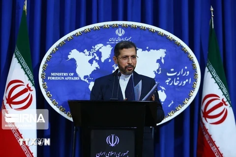 Iran: Mỹ cần dỡ bỏ trừng phạt trước khi đàm phán thỏa thuận hạt nhân