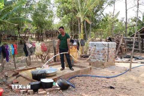 Gia Lai: Hơn 90% dân số Phú Thiện phải dùng nguồn nước nhiễm phèn