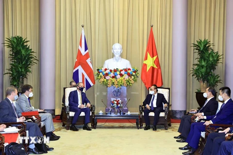 [Photo] Chủ tịch nước Nguyễn Xuân Phúc tiếp Bộ trưởng Ngoại giao Anh