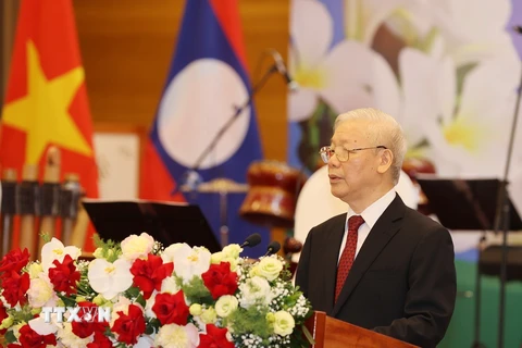 [Photo] Chiêu đãi trọng thể chào mừng Tổng Bí thư, Chủ tịch nước Lào