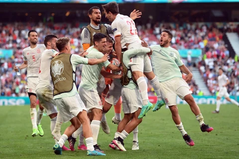 Tây Ban Nha vào tứ kết EURO 2020 sau chiến thắng siêu kịch tính. (Nguồn: AFP)