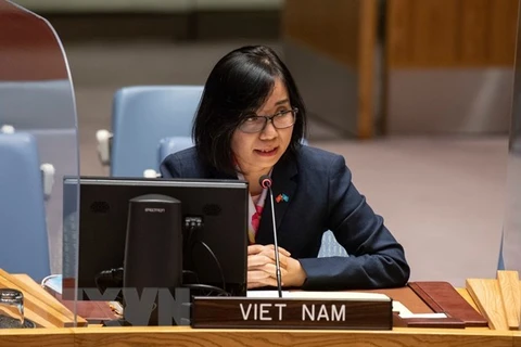 Phó Trưởng phái đoàn Việt Nam tại LHQ Nguyễn Phương Trà tại phiên họp. (Ảnh: Khắc Hiếu/TTXVN)