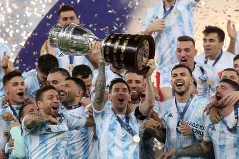 Cận cảnh Argentina đánh bại Brazil để đăng quang Copa America