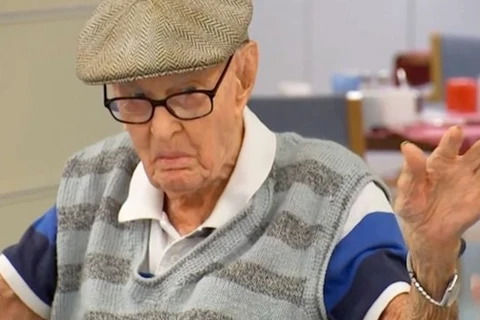 Cụ ông cao tuổi nhất Australia qua đời, thọ 111 tuổi và 188 ngày