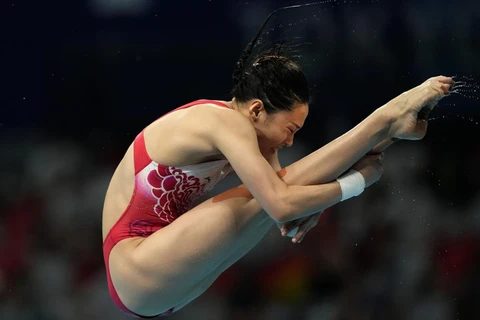 Shi Tingmao của Trung Quốc giành huy chương Vàng nhảy cầu. (Nguồn: AP)
