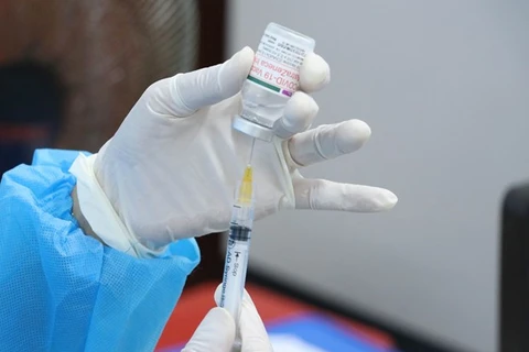 Thành phố Hồ Chí Minh: Cần cung ứng thêm vaccine phòng COVID-19