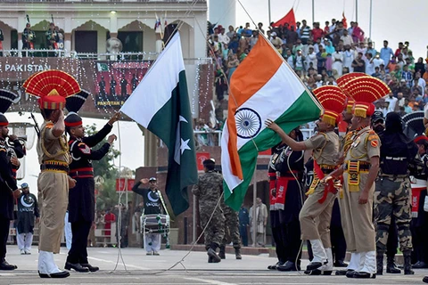 Ấn Độ và Pakistan nỗ lực bình thường hóa quan hệ song phương