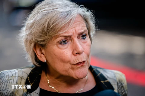 Hà Lan: Thêm một bộ trưởng từ chức vì cuộc khủng hoảng Afghanistan
