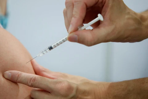 Pfizer/BioNTech xin cấp phép dùng vaccine Comirnaty cho trẻ em ở Mỹ