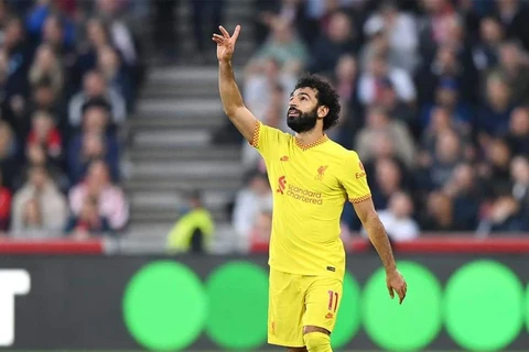 Salah cán mốc lịch sử trong ngày Liverpool hòa đội bóng tân binh
