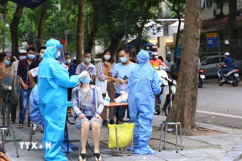 Bệnh viện Việt Đức bị phạt 14 triệu đồng vì để lây lan dịch bệnh