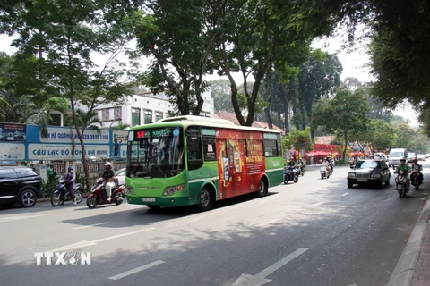 Nhiều tuyến xe buýt trục chính tại TP Hồ Chí Minh hoạt động trở lại
