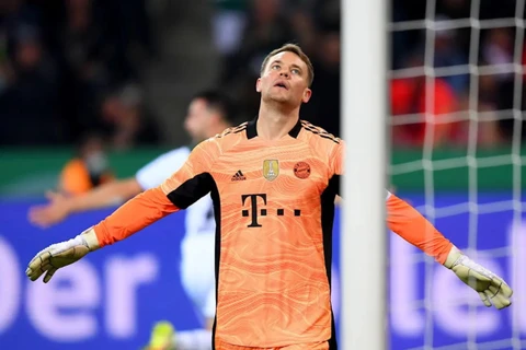 Cận cảnh Bayern Munich thảm bại 0-5 trước Monchengladbach