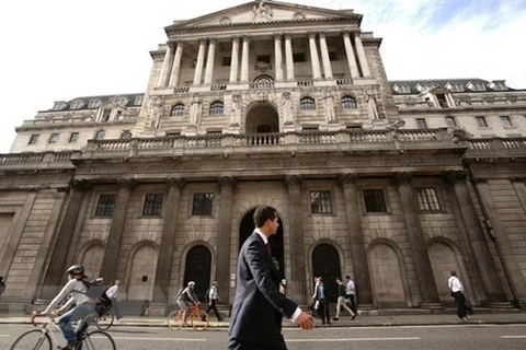 BoE quyết định giữ nguyên lãi suất ở mức thấp kỷ lục 0,1%