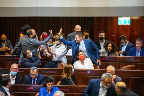 Quốc hội Israel thông qua dự luật ngân sách do chính phủ đề xuất