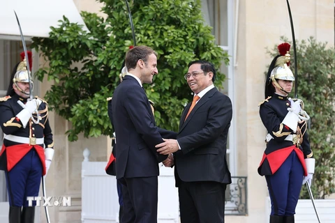 Hình ảnh Thủ tướng Phạm Minh Chính hội kiến Tổng thống Cộng hòa Pháp