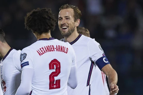Cận cảnh đội tuyển Anh giành vé dự World Cup sau trận thắng 10-0