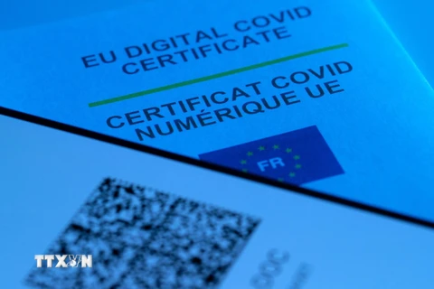 COVID-19: EU cập nhật chứng chỉ để đảm bảo việc đi lại của công dân