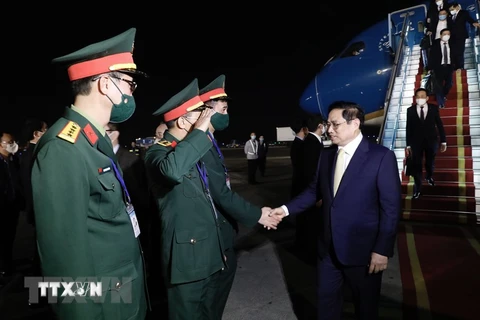 Thủ tướng về tới Hà Nội, kết thúc chuyến thăm chính thức Nhật Bản
