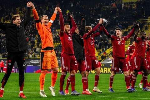 Lewandowski giúp Bayern thắng trận thứ 7 liên tiếp trước Dortmund