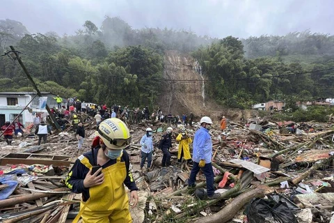 Ít nhất 8 người thiệt mạng trong vụ lở đất xảy ra ở Colombia