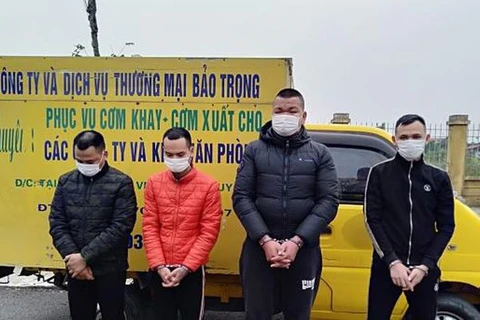 Hà Nam: Bắt 4 đối tượng bắt giữ người trái pháp luật và cướp tài sản