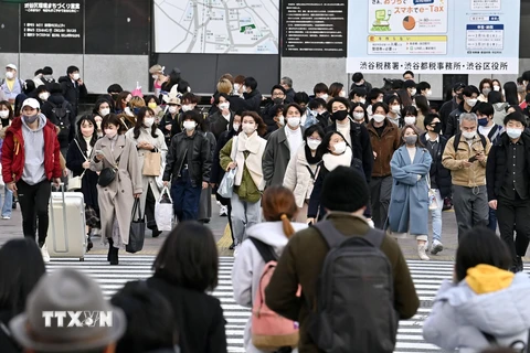 Nhật Bản: Tốc độ lây lan tăng đột biến trong làn sóng lây nhiễm thứ 6
