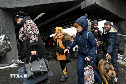 Ukraine nỗ lực sơ tán người dân qua 6 hành lang nhân đạo