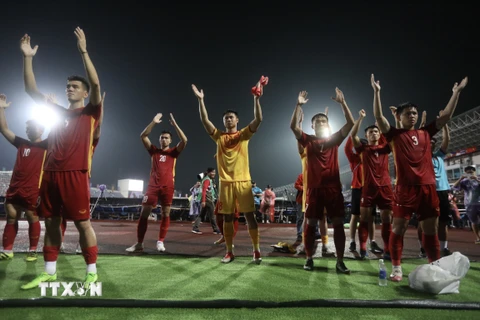 U23 Thái Lan trở lại mạnh mẽ khi có chiến thắng 5-0 trước U23 Singapore. (Ảnh: Tuấn Anh/TTXVN)