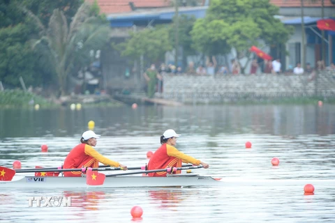 SEA Games 31: Việt Nam và Indonesia đua tranh HCV môn Rowing