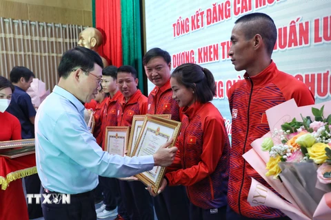 Bắc Giang: Khen thưởng vận động viên, HLV xuất sắc tại SEA Games 31