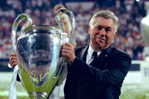 HLV Ancelotti cùng Real Madrid đi vào lịch sử Champions League