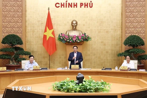 Thủ tướng chủ trì Phiên họp Chính phủ thường kỳ tháng 5 năm 2022